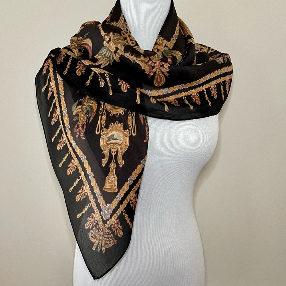 Vintage Echo Museum Collection Silk Scarf 1994